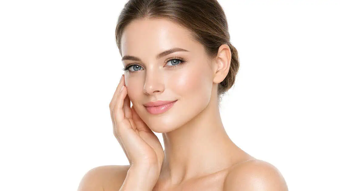 How to Keep Skin Glowing Before a Wedding, Vacation, or Event